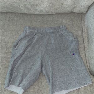 Champion shorts , medium